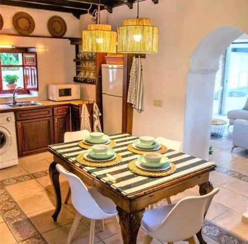 Casa Hector Granada