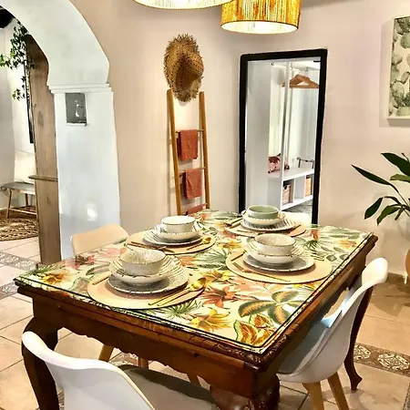 Casa Hector Holiday home *