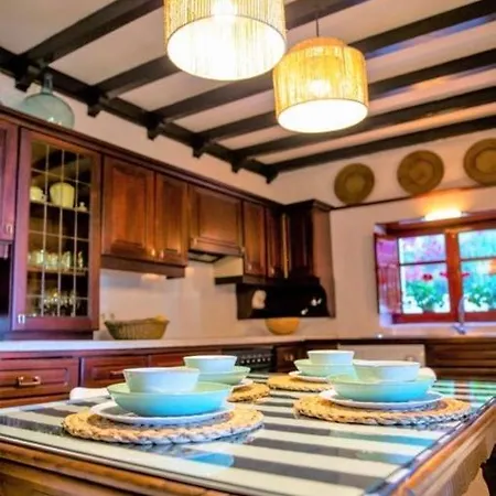 Casa Hector * Гранада